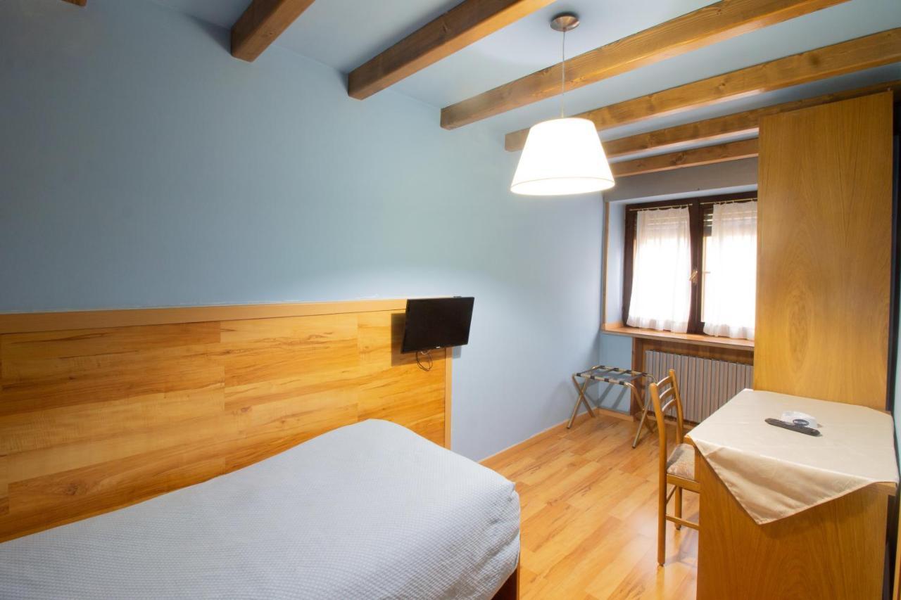 Albergo Speranza أسياجو المظهر الخارجي الصورة